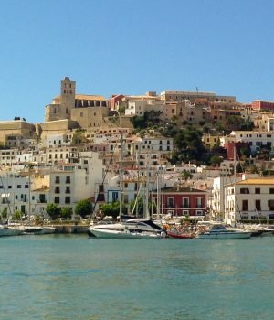 Destino Ibiza a bordo de Kaizen Yacht